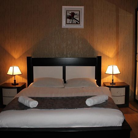 Hotel Elegant Tiflis Exterior foto