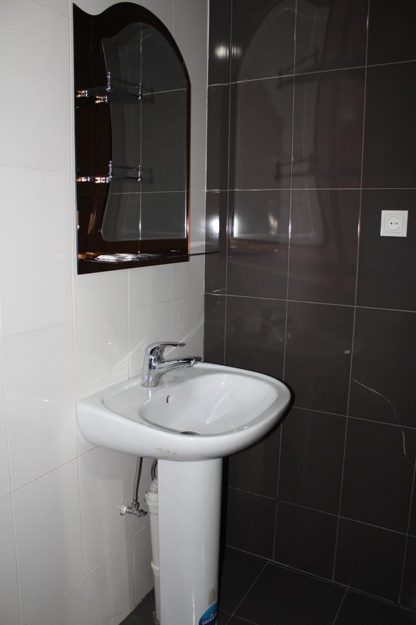 Hotel Elegant Tiflis Exterior foto