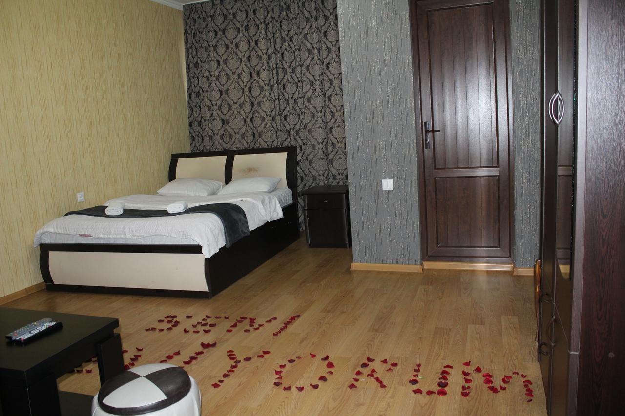 Hotel Elegant Tiflis Exterior foto